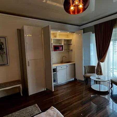 White Tower Mamaia, Privat - Studio Apartman *
