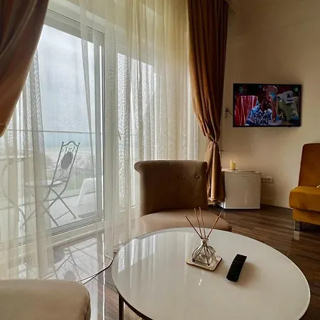 White Tower Mamaia, Privat - Studio *